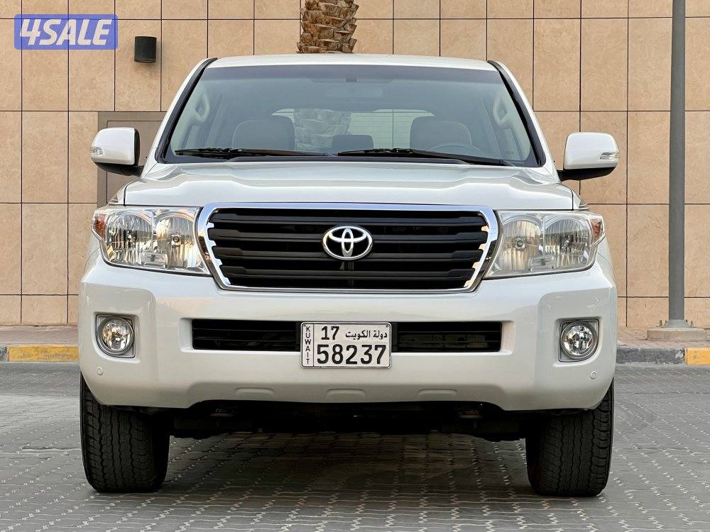 لاندكروزر GX / ٢٠١٤3