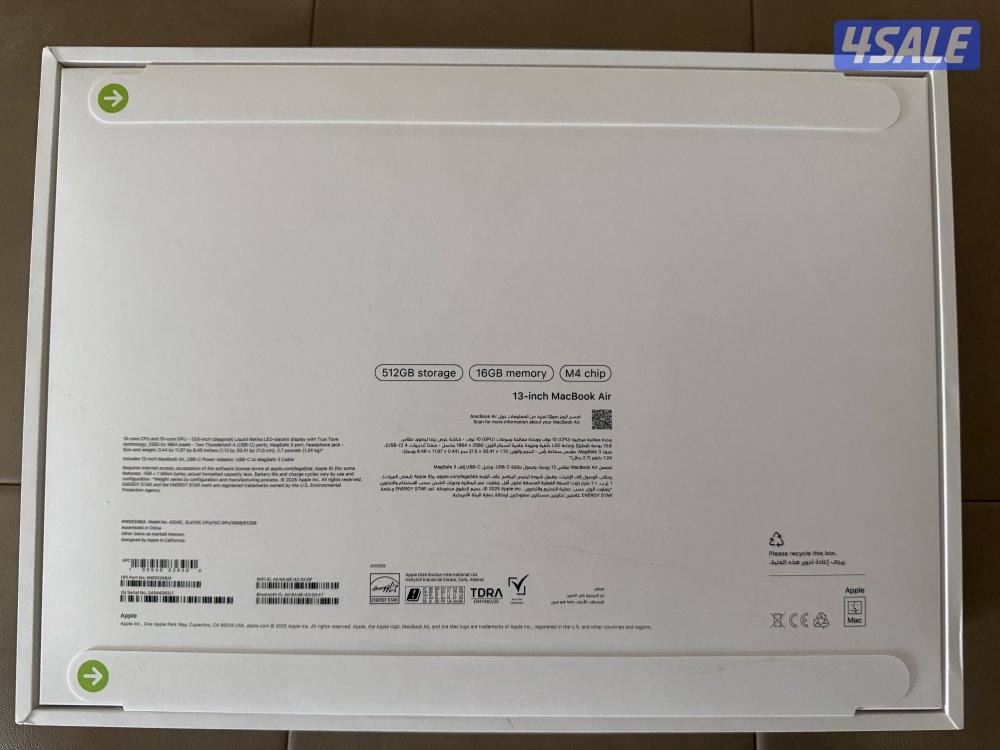 Silver MacBook Air 13 M4 512GB SSD 16GB RAM2