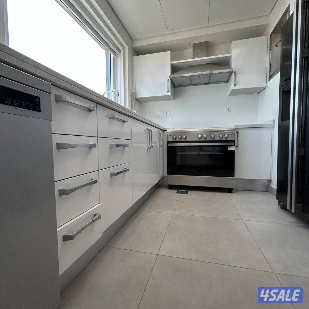 شقة نصف مفروشة اطلالة بحرية للايجار في دسمان4