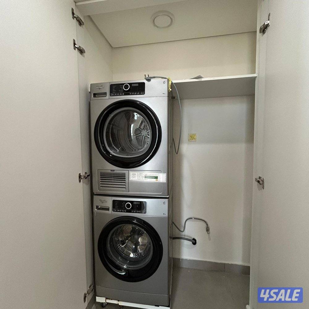 شقة نصف مفروشة اطلالة بحرية للايجار في دسمان5