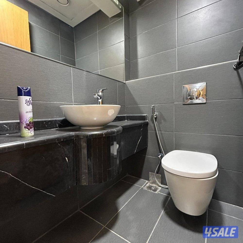 شقة نصف مفروشة اطلالة بحرية للايجار في دسمان6