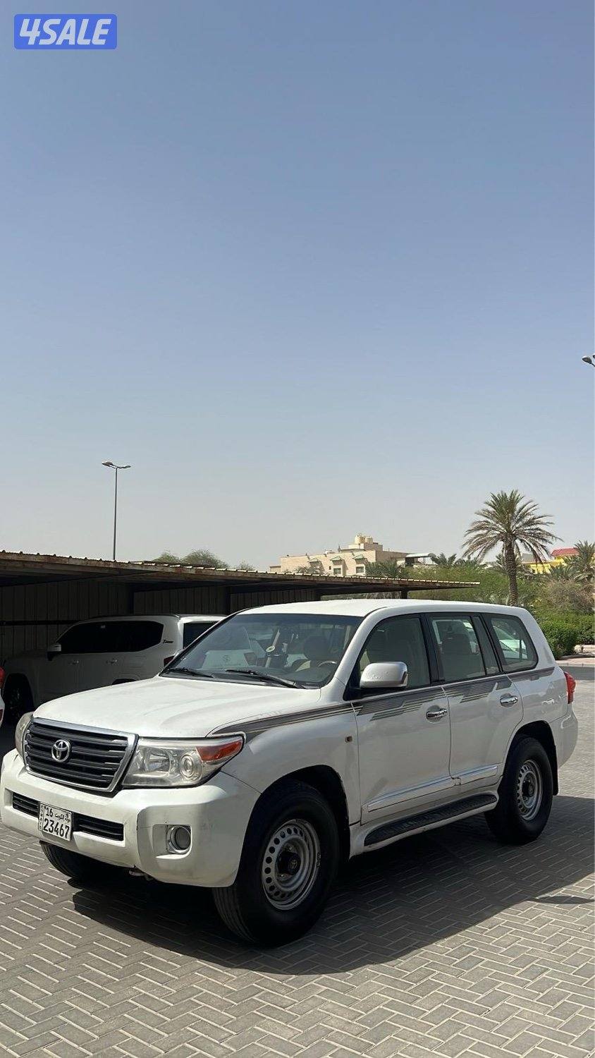 للبيع لاند كروزر م٢٠٠٨ قير عادي ٦ سلندر0