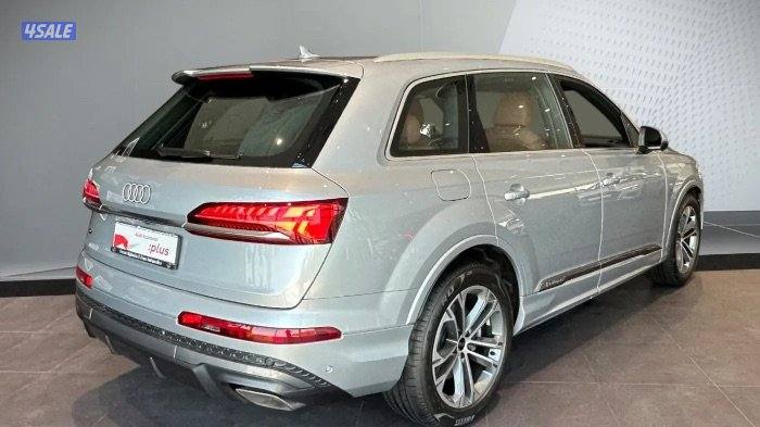 Audi Q7 20243