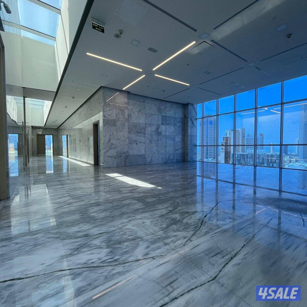 دور كامل تجاري مع فترة سماح للايجار في المرقاب0