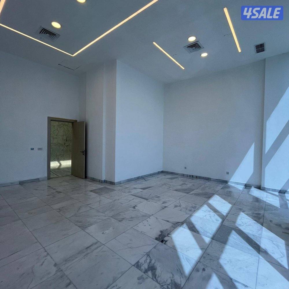 دور كامل تجاري مع فترة سماح للايجار في المرقاب7