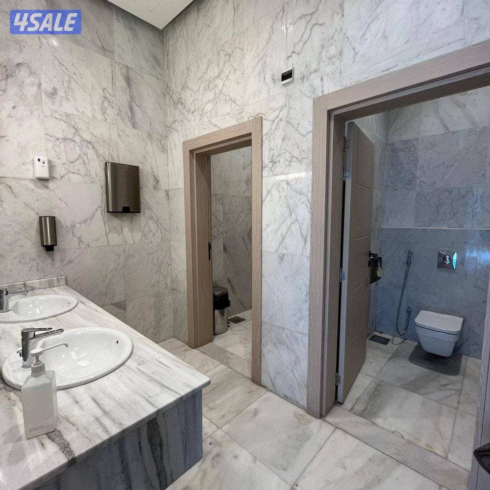 دور كامل تجاري مع فترة سماح للايجار في المرقاب11