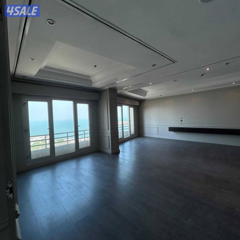 شقة إطلالة بحرية مباشرة للإيجار في السالمية0