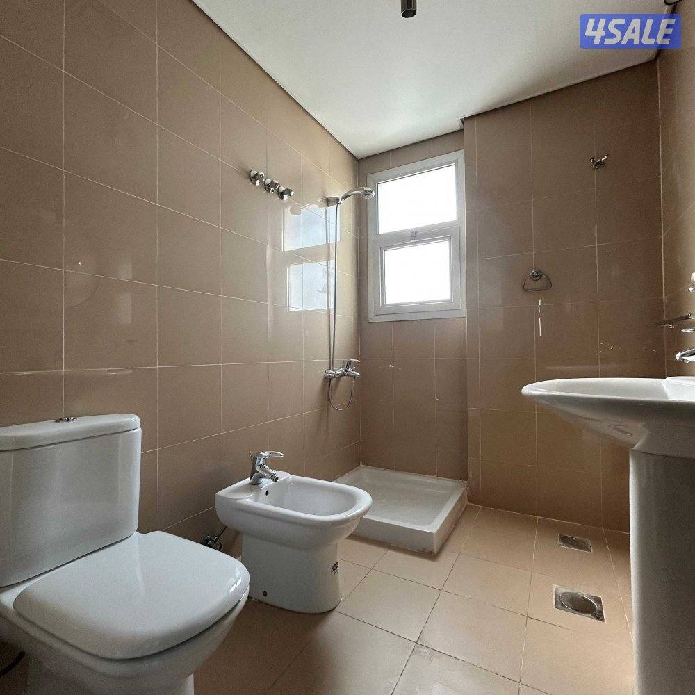 شقة إطلالة بحرية مباشرة للإيجار في السالمية7