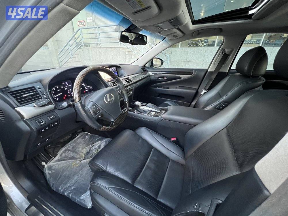 لكزس Ls460 بحالة الوكالة5