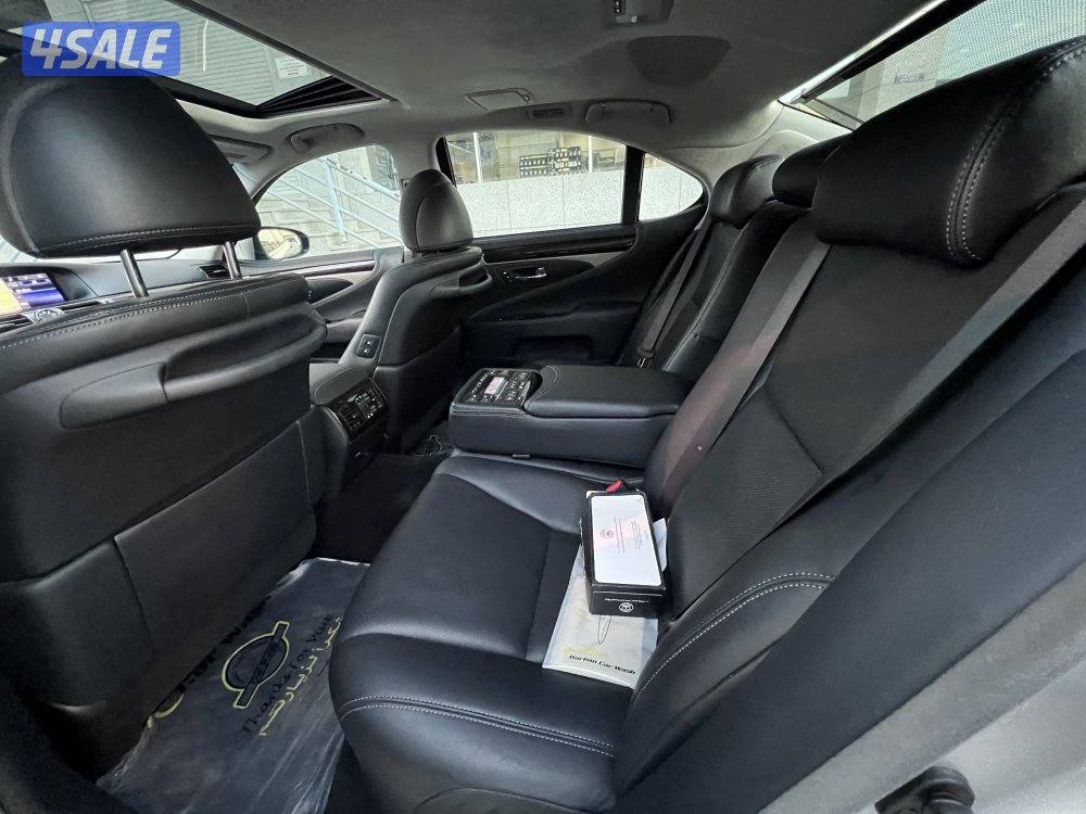 لكزس Ls460 بحالة الوكالة6