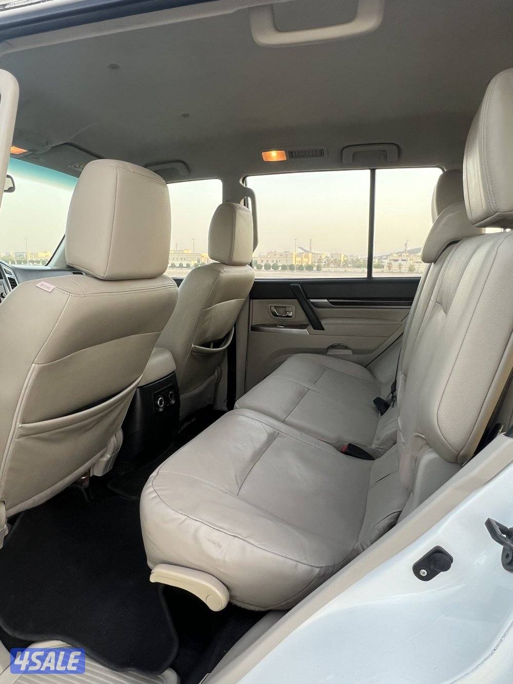 باجيرو موديل 2020 صبغ الوكاله / عداد 90 الف10