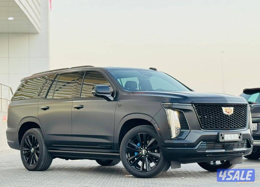 للبيع كاديلاك اسكاليد بلاتينيوم موديل 20250