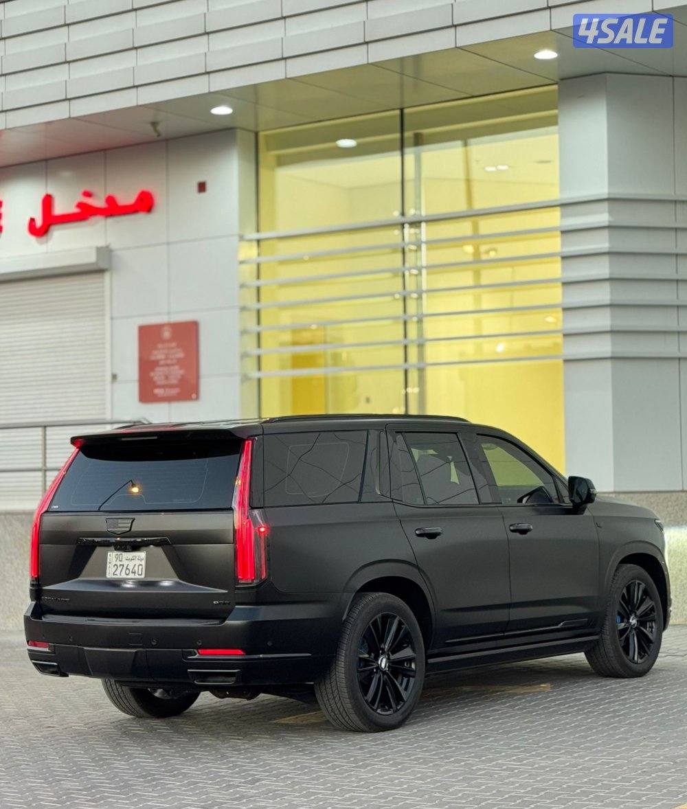 للبيع كاديلاك اسكاليد بلاتينيوم موديل 20254