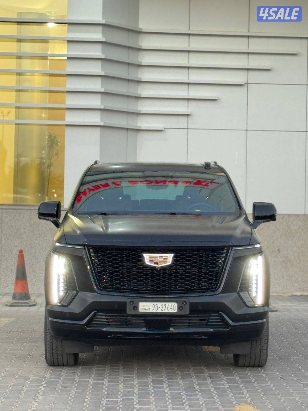 للبيع كاديلاك اسكاليد بلاتينيوم موديل 20259