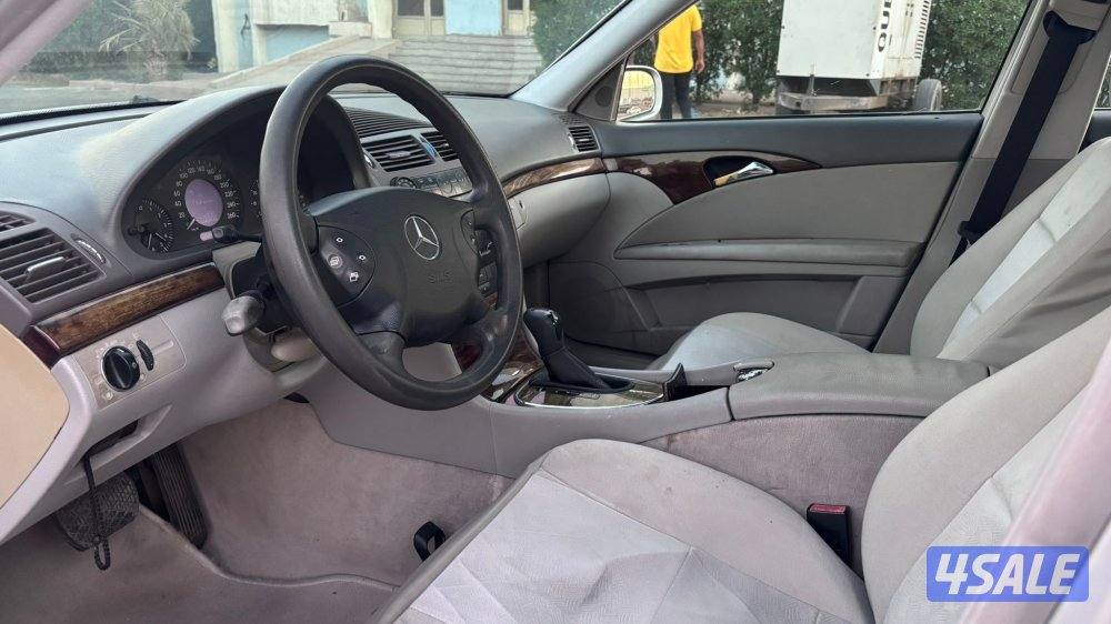 للبيع مرسيدس E240 بحالة ممتازه4