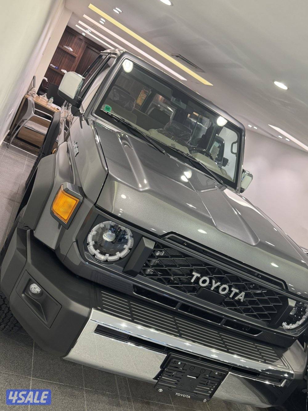 للبيع لاندكروزر ربع 2025 اصفار1