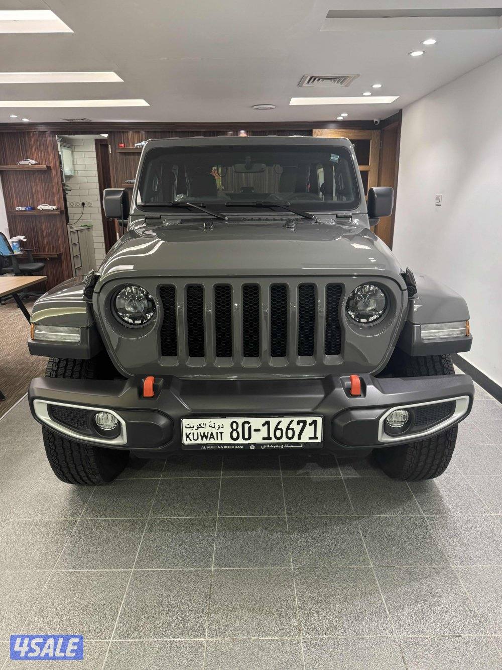 للبيع رانجلر WRANGLER 2023 JEEP SAHARA0