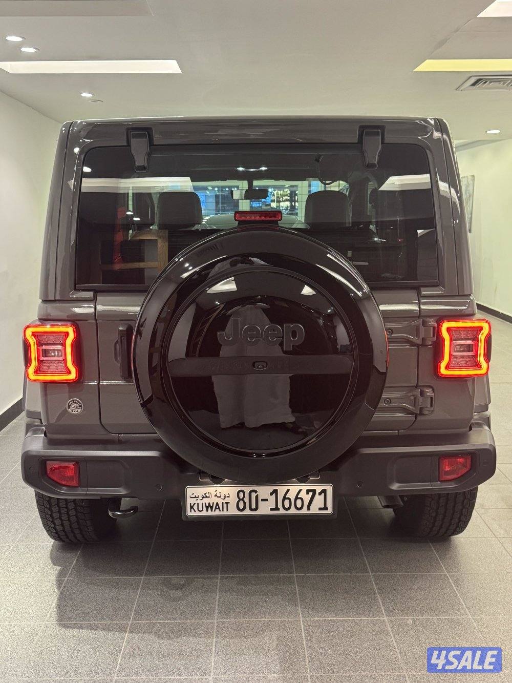 للبيع رانجلر WRANGLER 2023 JEEP SAHARA3