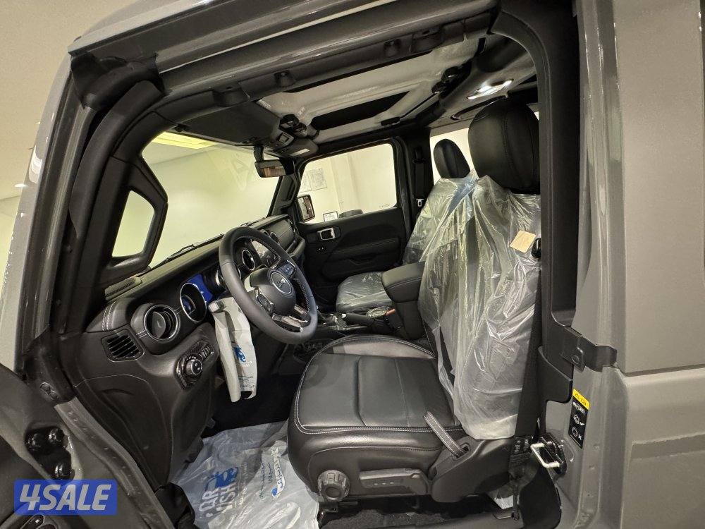 للبيع رانجلر WRANGLER 2023 JEEP SAHARA7