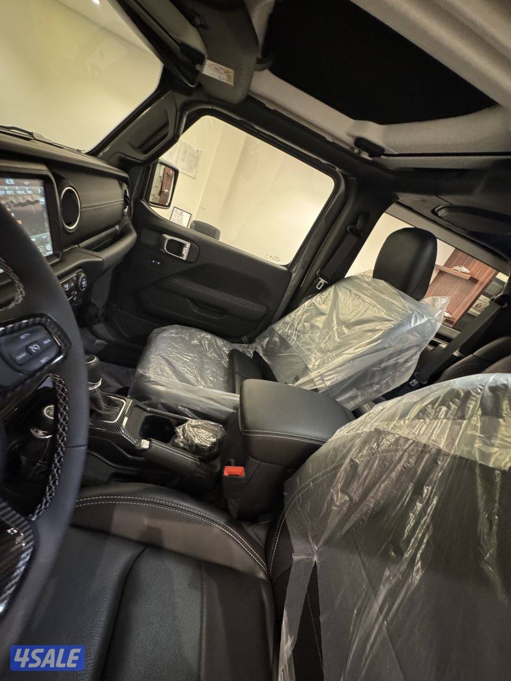 للبيع رانجلر WRANGLER 2023 JEEP SAHARA11