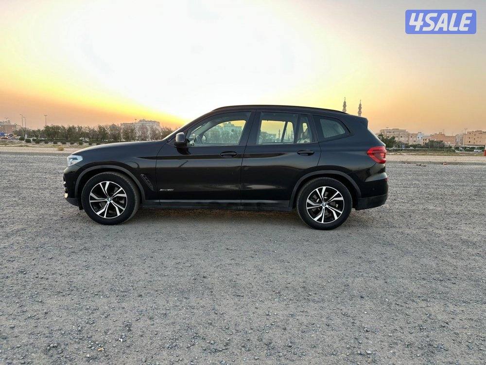 جيب بي ام X3 موديل ٢٠١٨ بحالة ممتازة1