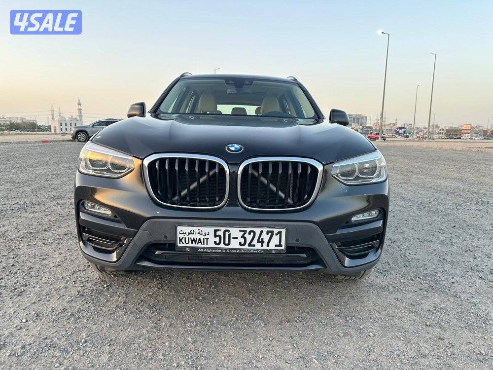 جيب بي ام X3 موديل ٢٠١٨ بحالة ممتازة2