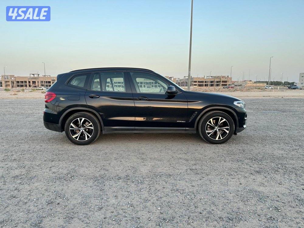 جيب بي ام X3 موديل ٢٠١٨ بحالة ممتازة4