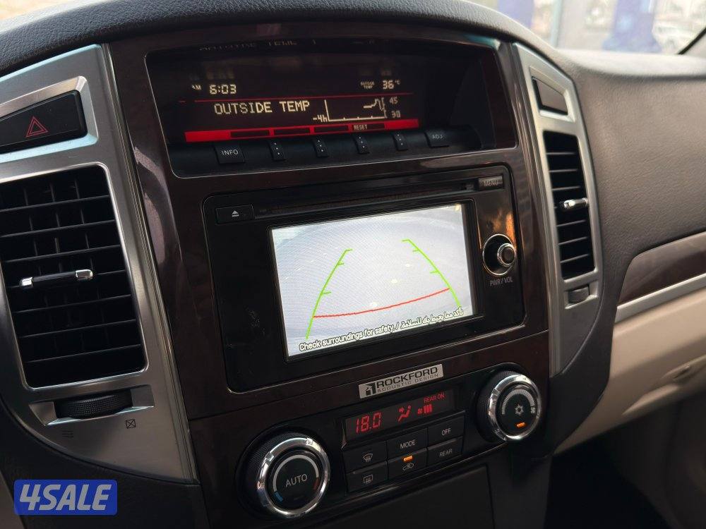 للبيع باجيرو 2020 الماكينه الكبيره 3.8 عداد 99 ألف10