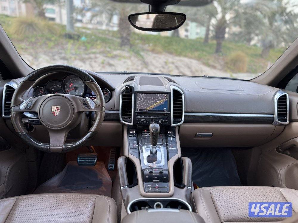 للبيع بورش كايين S موديل 2011 / عداد 125 ألف8