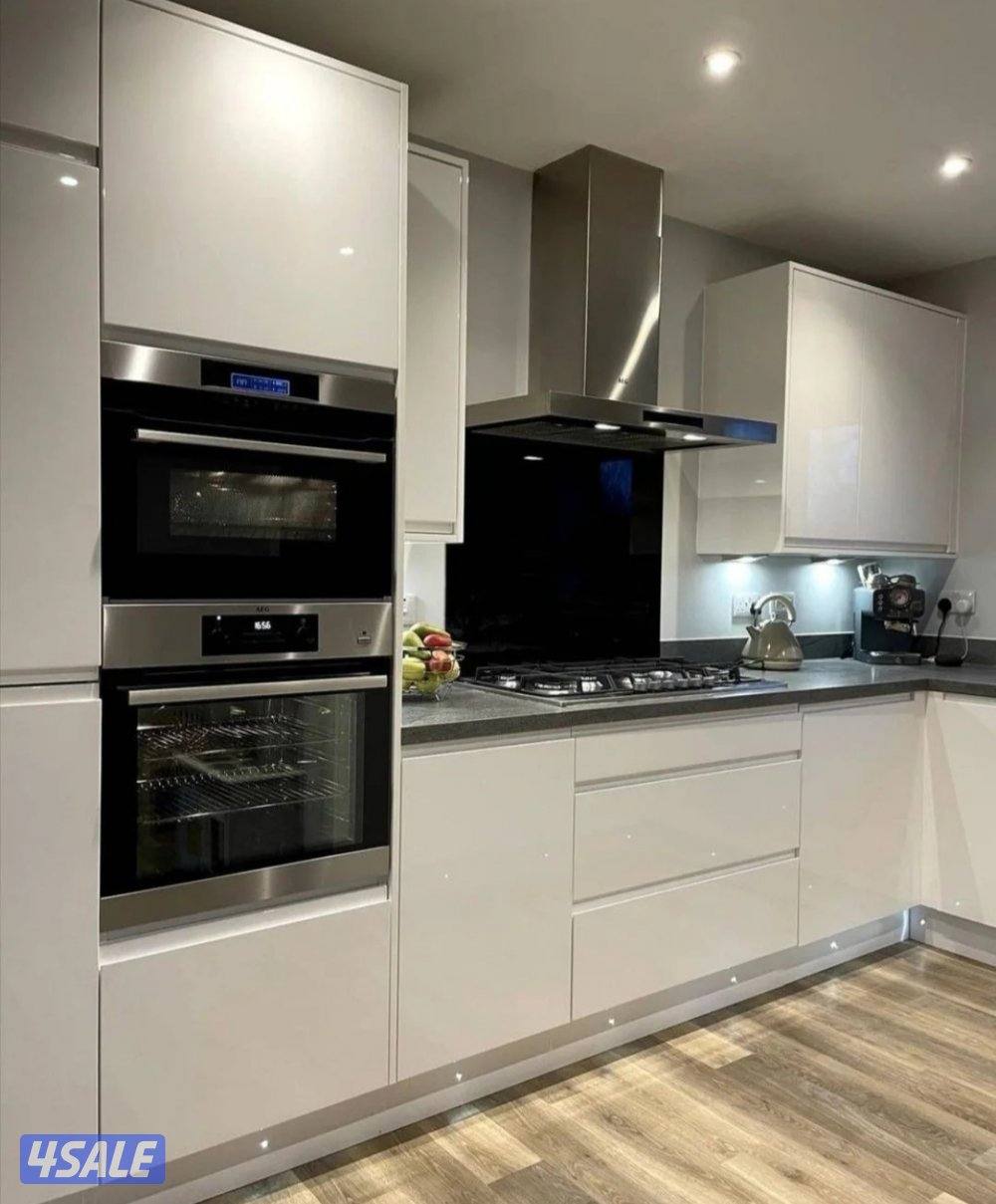 ابو حور للمطابخ الالمنيوم ويوجدلدينا قسم خاص للصيانه0