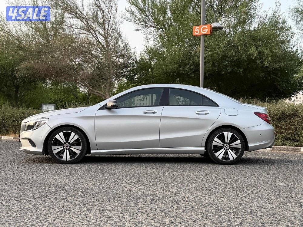 للبيع مرسيدس CLA 200 موديل 2019 / عداد 30 ألف / صبغ الوكاله بالكامل1