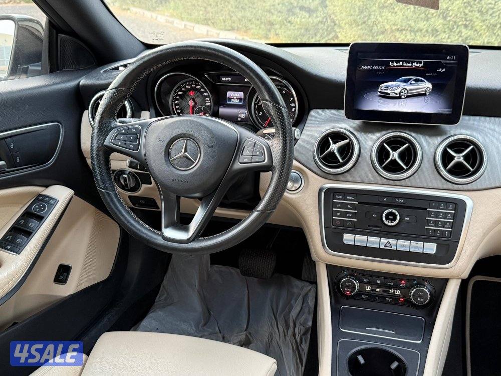للبيع مرسيدس CLA 200 موديل 2019 / عداد 30 ألف / صبغ الوكاله بالكامل10