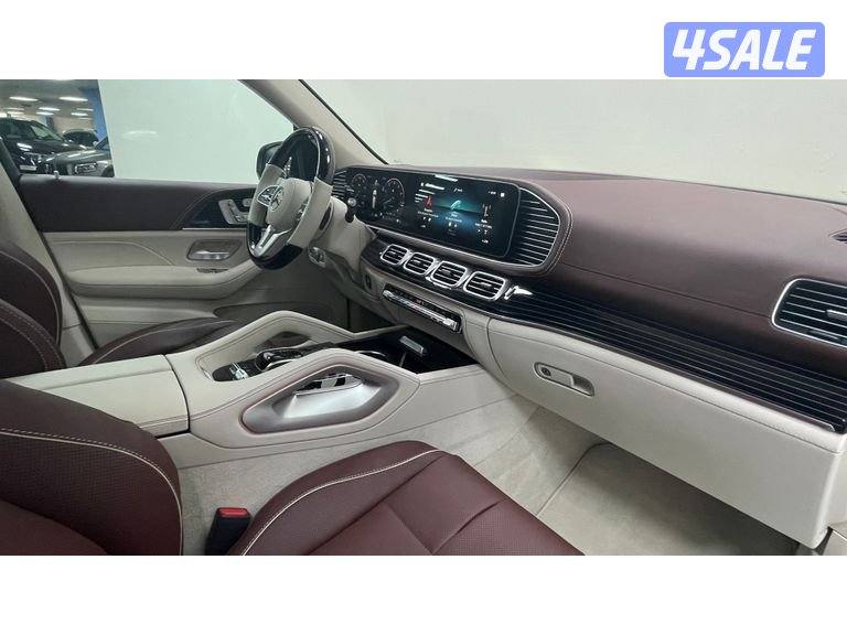 Mercedes-Benz Maybach9