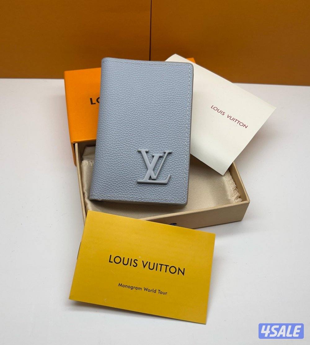 جودة ممتازة – جلد فاخر15