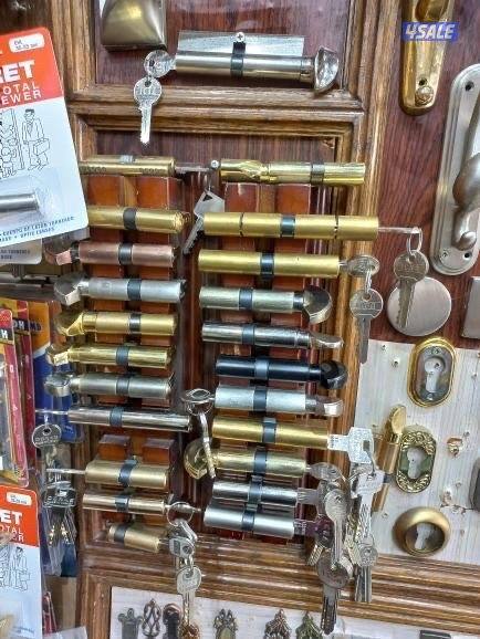 تبديل اقفال باب@ فني مفاتيح ابواب@ تغير قفل باب@ تبديل مفتاح2