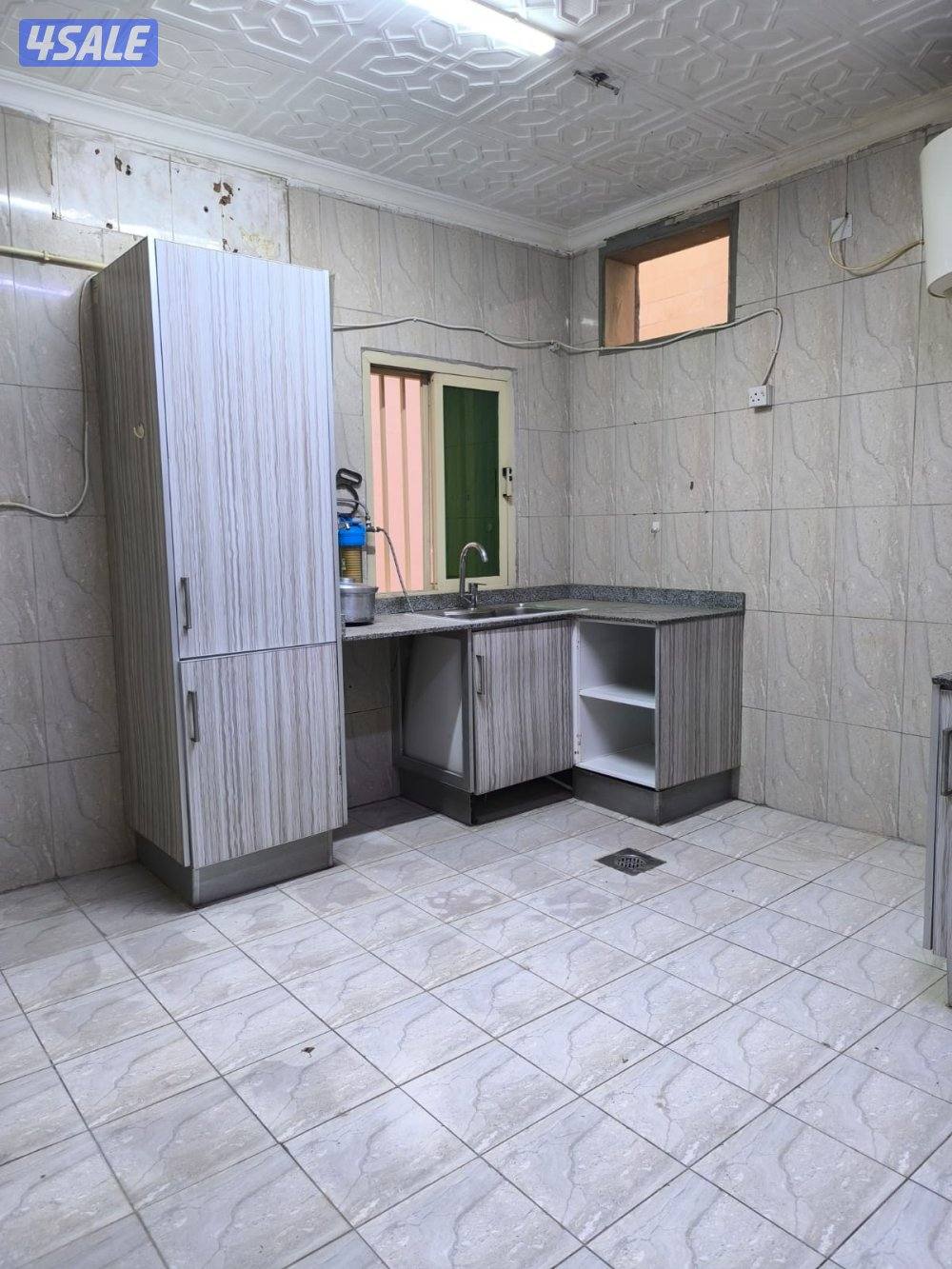 للإيجار قسيمة في أم الهيمان1