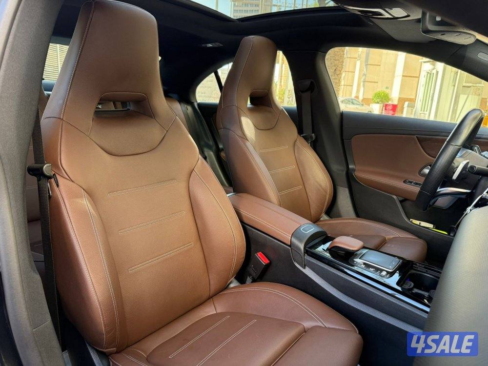 مرسيدسCLA200 موديل2022 عداد36الف وارد الملا سيرفس منتظم7