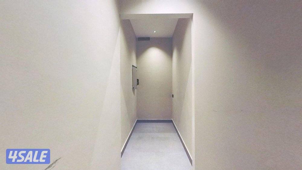 متوفر مكتب في برج كتير راقي بموقع متميز بشرق ٢ رقم الي المساحه ٩٠ م2