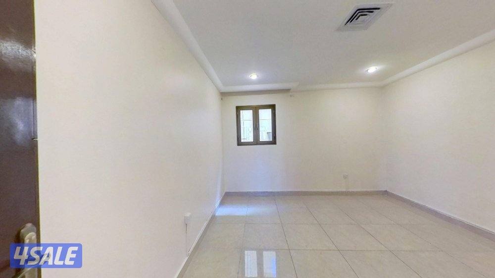 شقة راقية في الزهراء مساحة ٣٥٠ متر مربع2