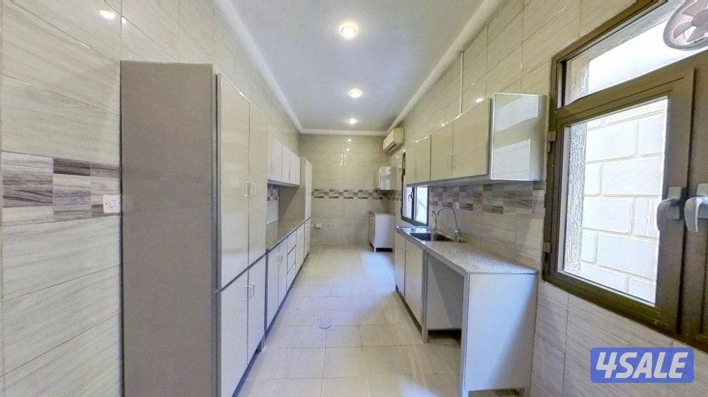 شقة راقية في الزهراء مساحة ٣٥٠ متر مربع9