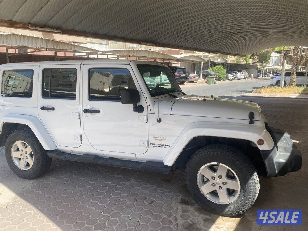 للبيع رانقلر صحارى موديل 2013 ماشي 247الف بحالة ممتازة (صبغ الوكالة)1
