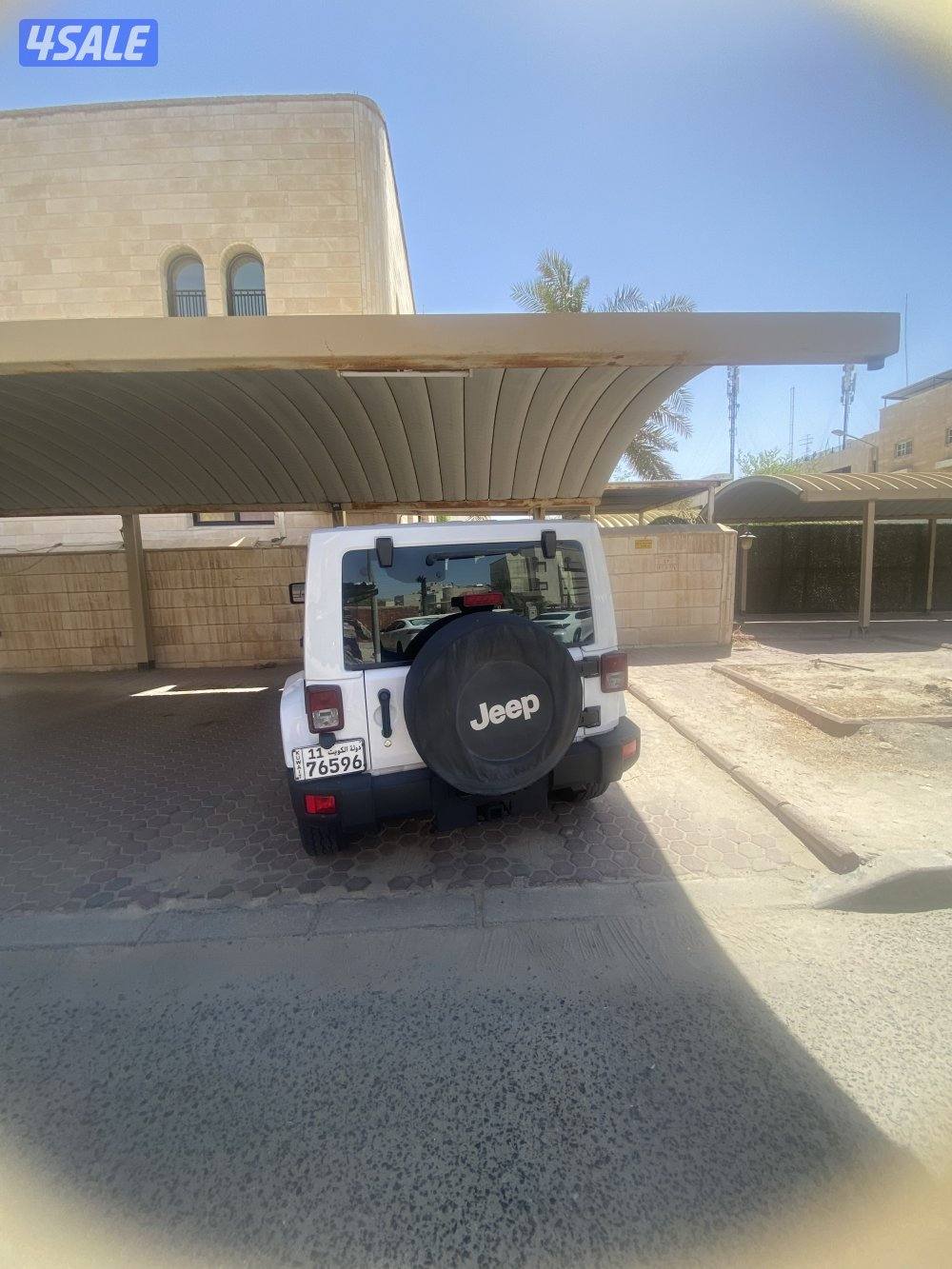 للبيع رانقلر صحارى موديل 2013 ماشي 247الف بحالة ممتازة (صبغ الوكالة)2