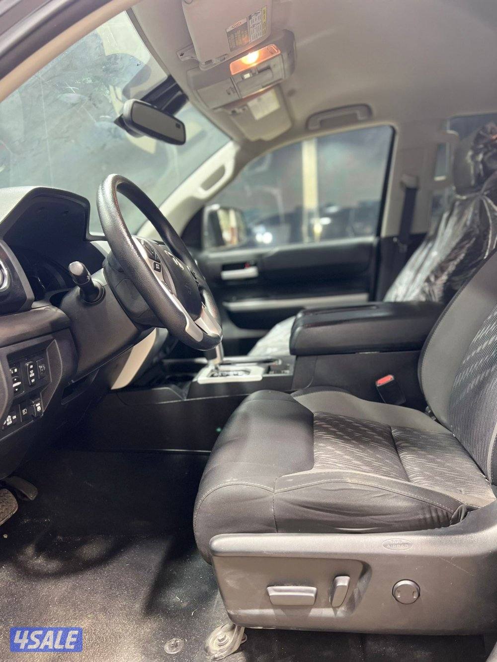 وانيت تندرا قمارتين موديل 2021 ماشي 15 الف ميل بحالة ممتازة6