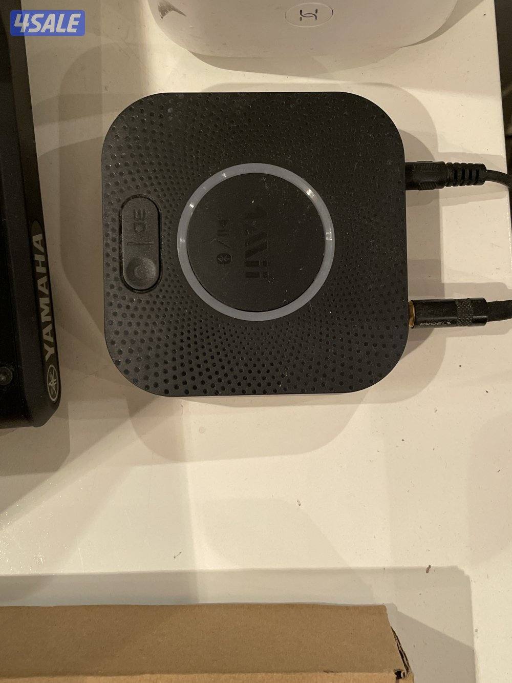 للبيع عدد ٢ سماعه مع قواعدهم  rcf ١٢ بوصه مع مكسر ياماها و وصلت بلوتوث5