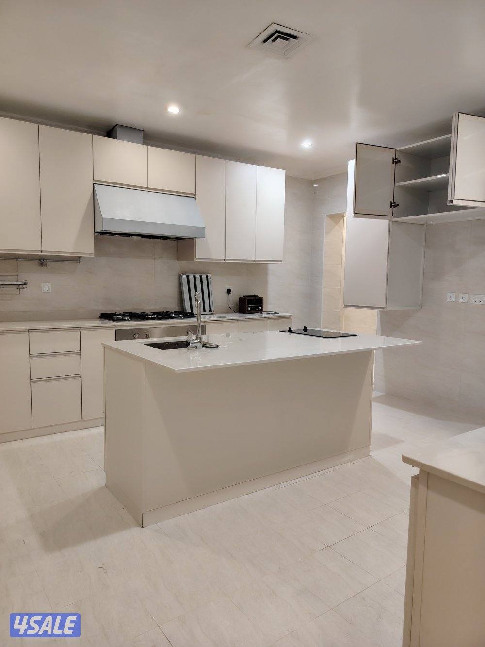 مقاول عام جميع شغل اضافه ملاحق وترميمات داخلي وخارجي هيكل اسود بالمواد3