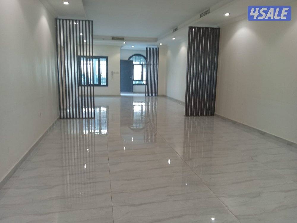 دور ارضي بغرب عبدالله المبارك قطعه 53