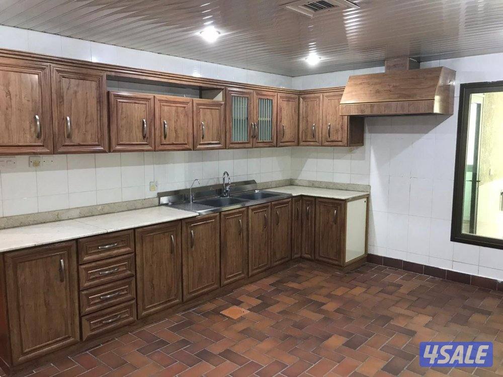 للايجار شقه سوبر ديلوكس في السره ق 58