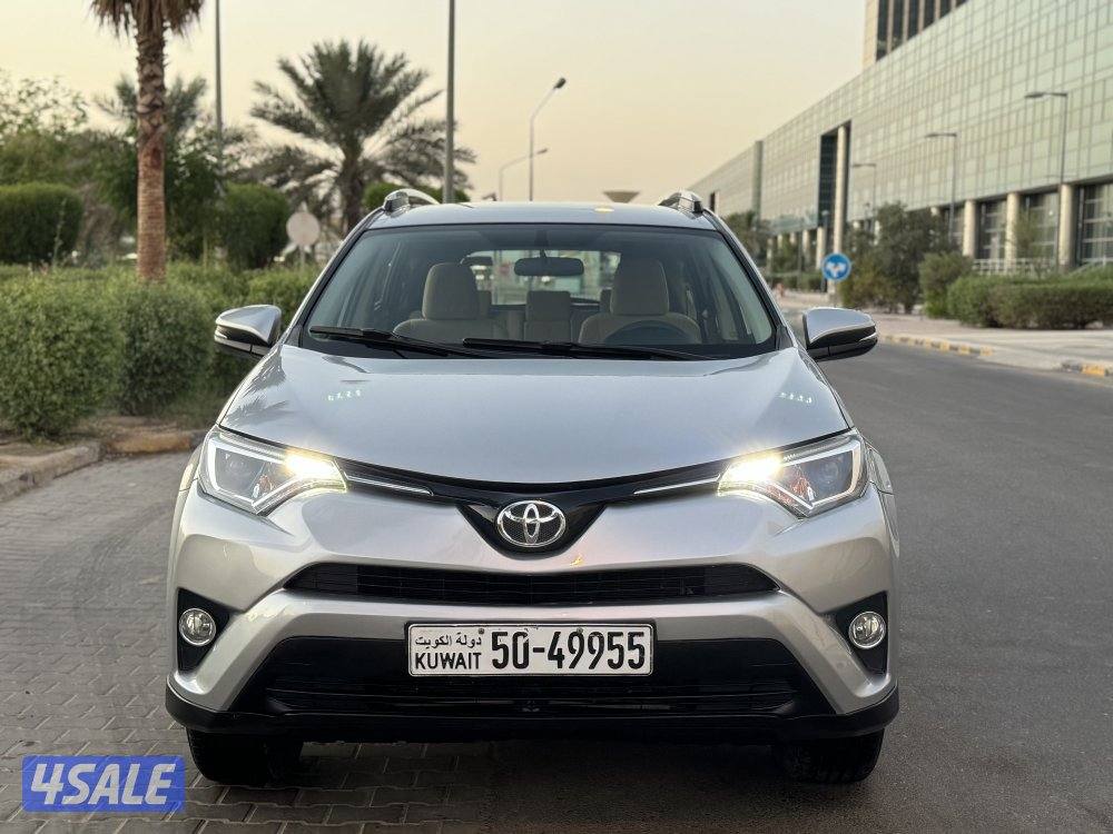 تويوتا RV4 موديل 2018 عداد 78 الف بحاله الوكاله2