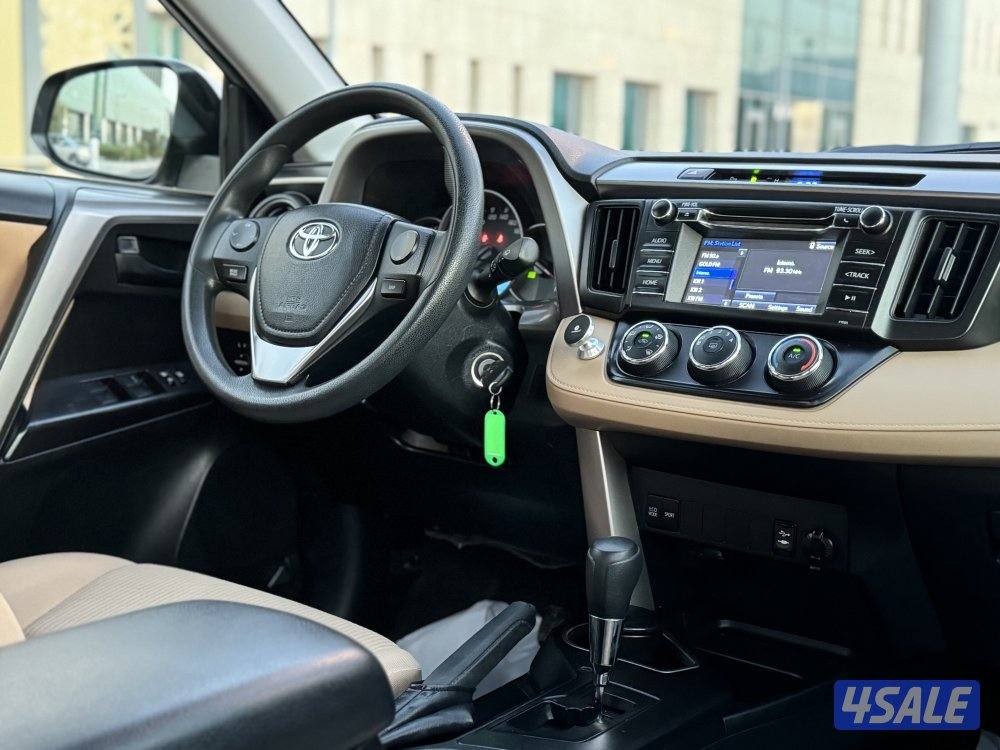 تويوتا RV4 موديل 2018 عداد 78 الف بحاله الوكاله12