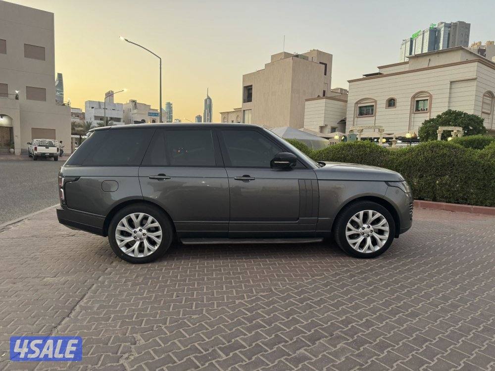 للبيع رنج روفر بحاله المصنع1